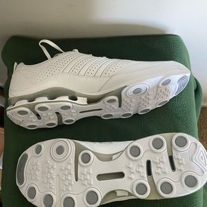 Men’s Adidas David Beckham NEW White sneakers NWOT